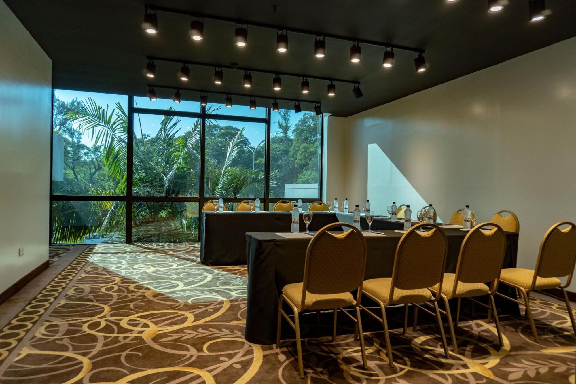 Sheraton Tucuman Hotel San Miguel de Tucumán Buitenkant foto